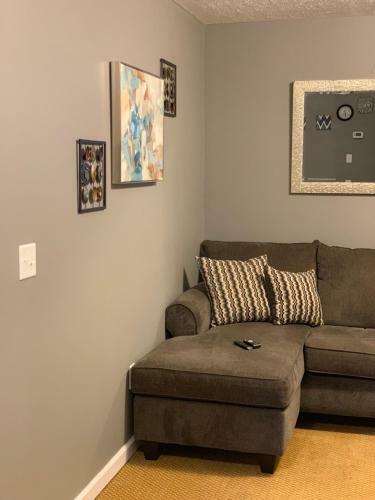 Jackson Apartments Unit C