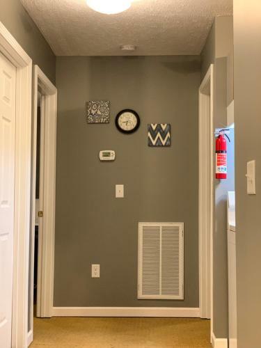 Jackson Apartments Unit C