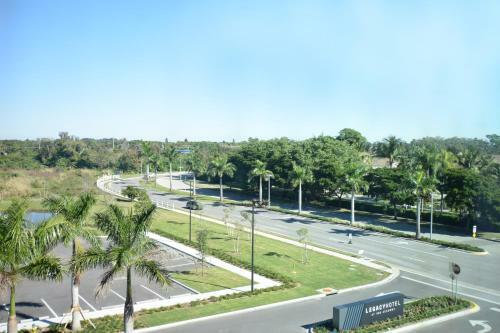 Legacy Hotel At Img Academy