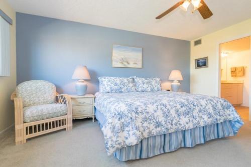 Waterway Two Bedroom Apartment, Unit 327
