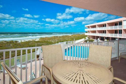 Anna Maria Island Club Unit17s