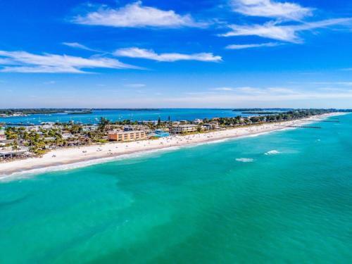 Apartamento Absolute Anna Maria Condo