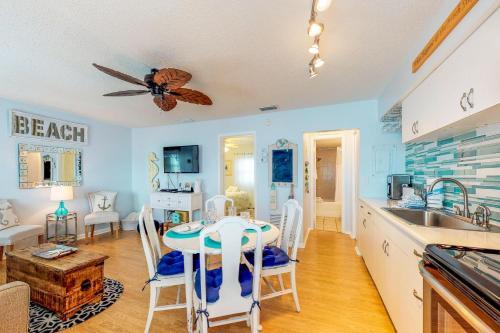 Bay View Inn 201