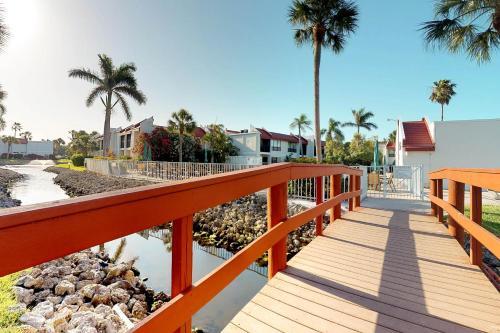 Apartamento Runaway Bay #279