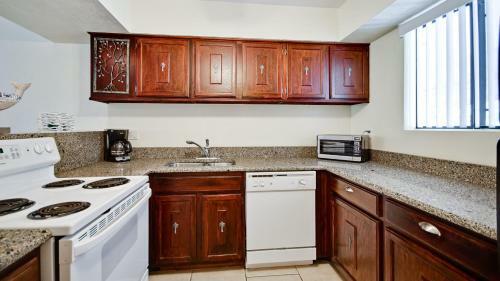 Apartamento Runaway Bay 206 Condo