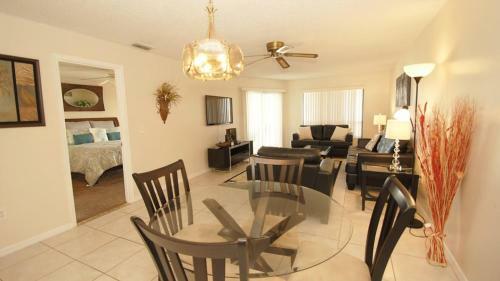 Anna Maria Island Beach View 207 Two-bedroom Apartment