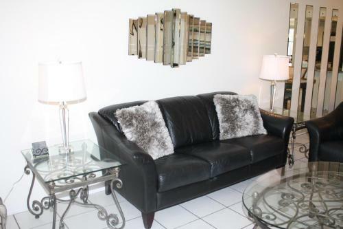 Absolute Anna Maria Two-bedroom Apartment