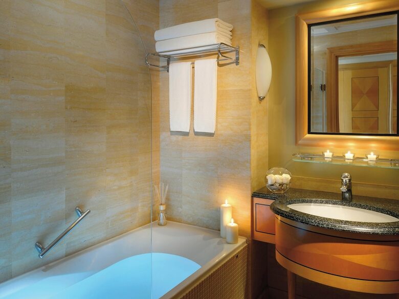 Movenpick Hotel Doha