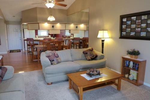 Penthouse Pointe Royale 2 Bedroom Condo (11-12)