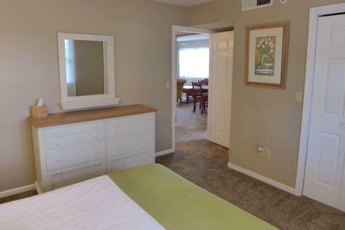 Golf View Pt. Roy. 2bdr Condo (51-12)