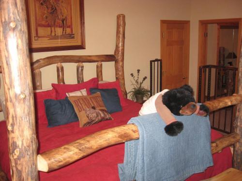 Bear Creek Cabin