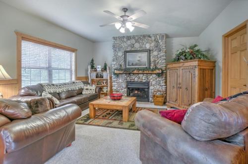 Bear Creek Cabin
