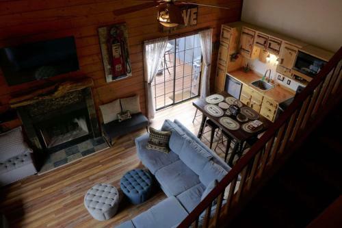 Cabin Court Four-1
