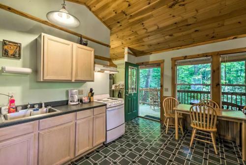 Lodge Nantahala Cabins