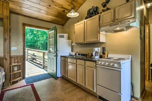 Lodge Nantahala Cabins