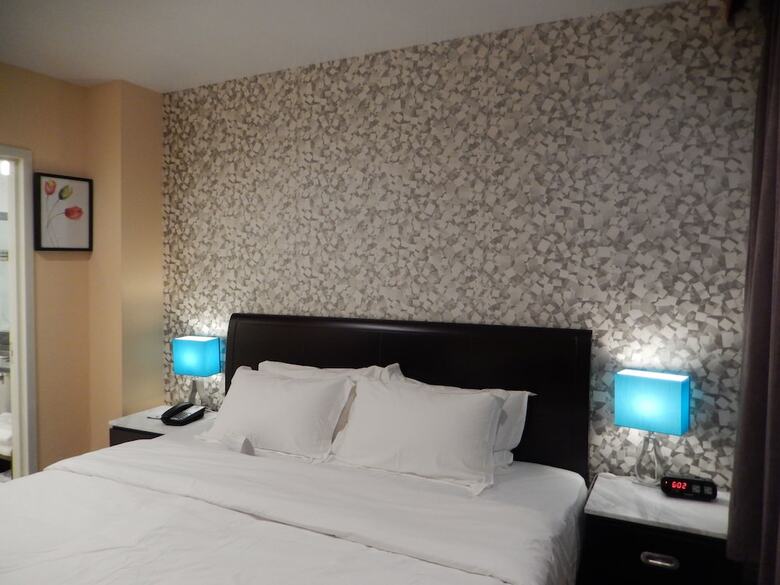 Hotel Quality Inn Near Sunset Park