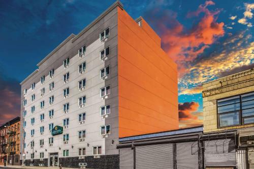 Hotel La Quinta By Wyndham Brooklyn Central