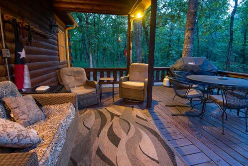 Woodmist Cabin Broken Bow Cabin