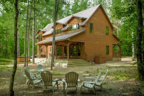 Woodcreek Lodge Broken Bow Cabin