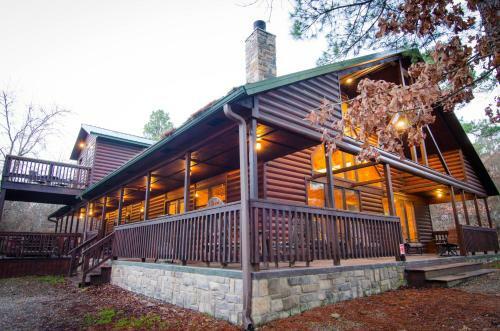 Winding Creek Lodge Broken Bow Cabin
