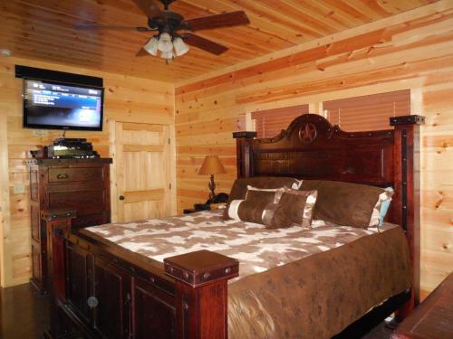 Incommunicado Cabin Broken Bow Cabin