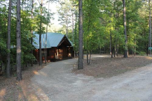 The Haven Cabin Broken Bow Cabin
