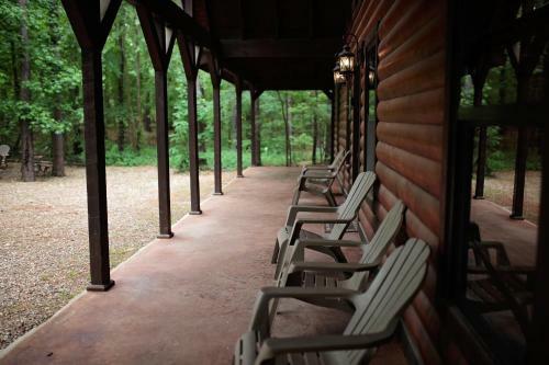 Wisdom Creek Cabin Broken Bow Cabin