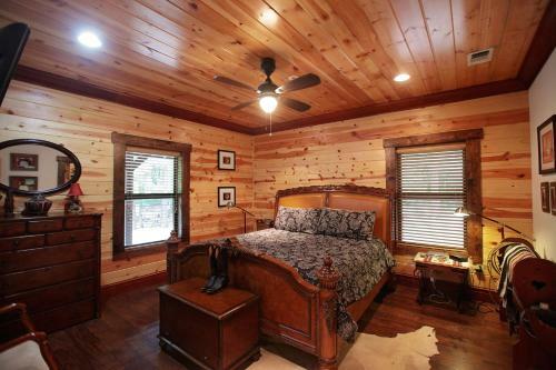 Wisdom Creek Cabin Broken Bow Cabin