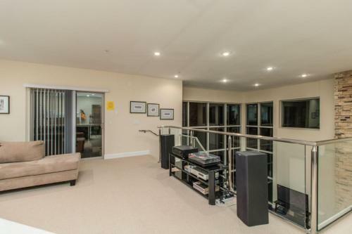 Bunker Creek - Loft 3c