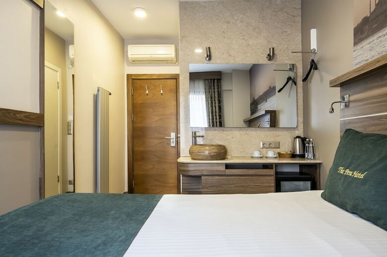 The Pera Hotel