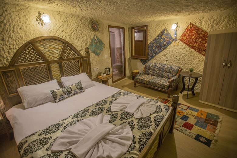 Hotel Cave Life Pension