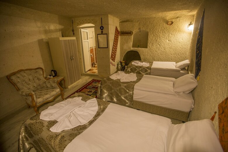 Hotel Cave Life Pension