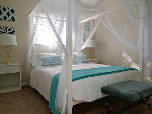 Cape Coral - La Villa Del Gato