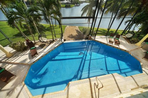 Villa Tropical Island