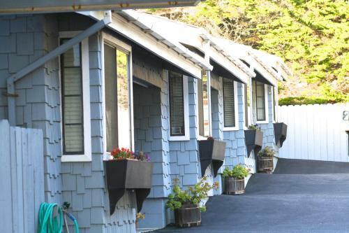 Motel Captain's Cove Inn