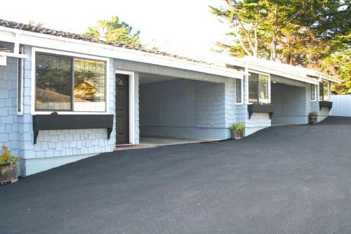 Motel Captain's Cove Inn