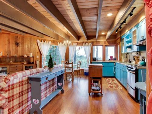 Cannon Beach Tree House