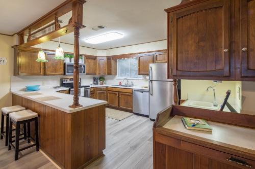 Texas Rose Lodge Home