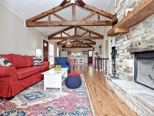 Hamus Hill House At Canyon Lake