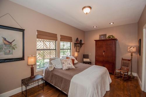 Monticello At Lonesome Dove Cottage