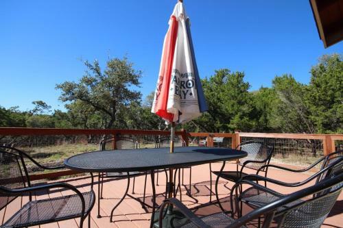 Canyon Lake Hideaway Home