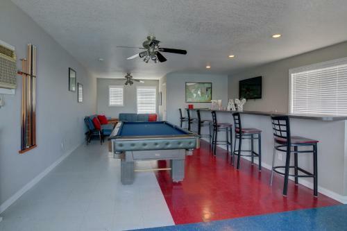Blue Water Bungalow At Canyon Lake