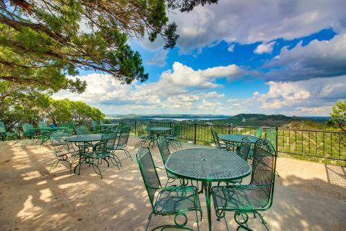 Maverick Mountaintop Retreat