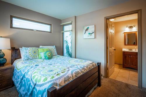 Playa Del Sol Home