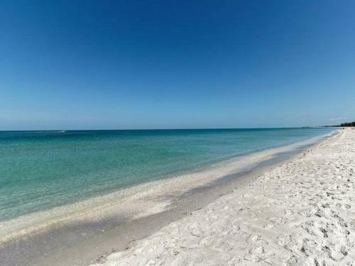 South Seas Beach House 29