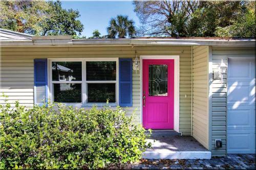 Chapin Lane Villa 11510 Home