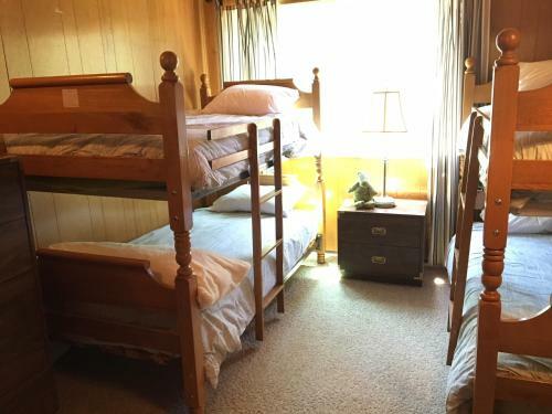 Classic Carnelian Bay Log Cabin