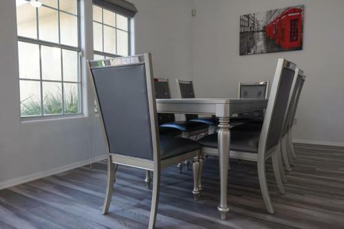 205. The Hermosillo Villa | Cc 5br/3ba