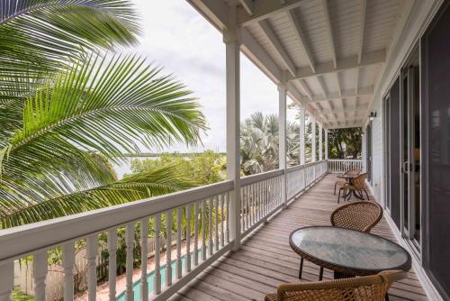 Coastal Comfort @ Key Cove