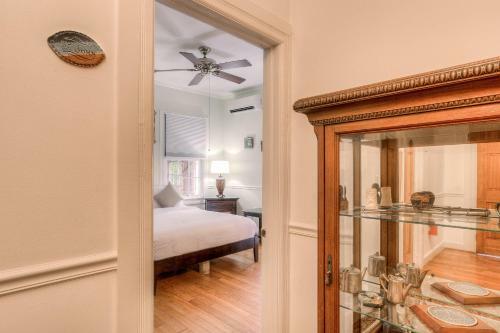 Bed & Breakfast Key West Harbor Inn